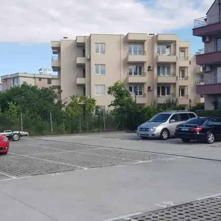 Апартаменты Bayview *